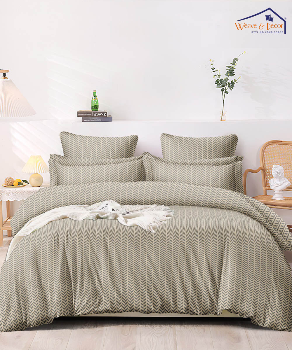 Subtle Chevron King Size Bedsheet With Pillow Cover