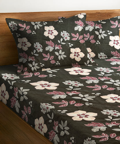 Dusky Bloom Super King Fitted Bedsheet With 2 Pillow Covers