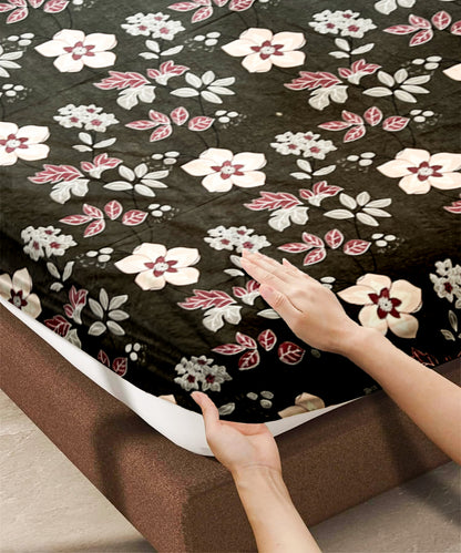 Dusky Bloom Super King Fitted Bedsheet With 2 Pillow Covers