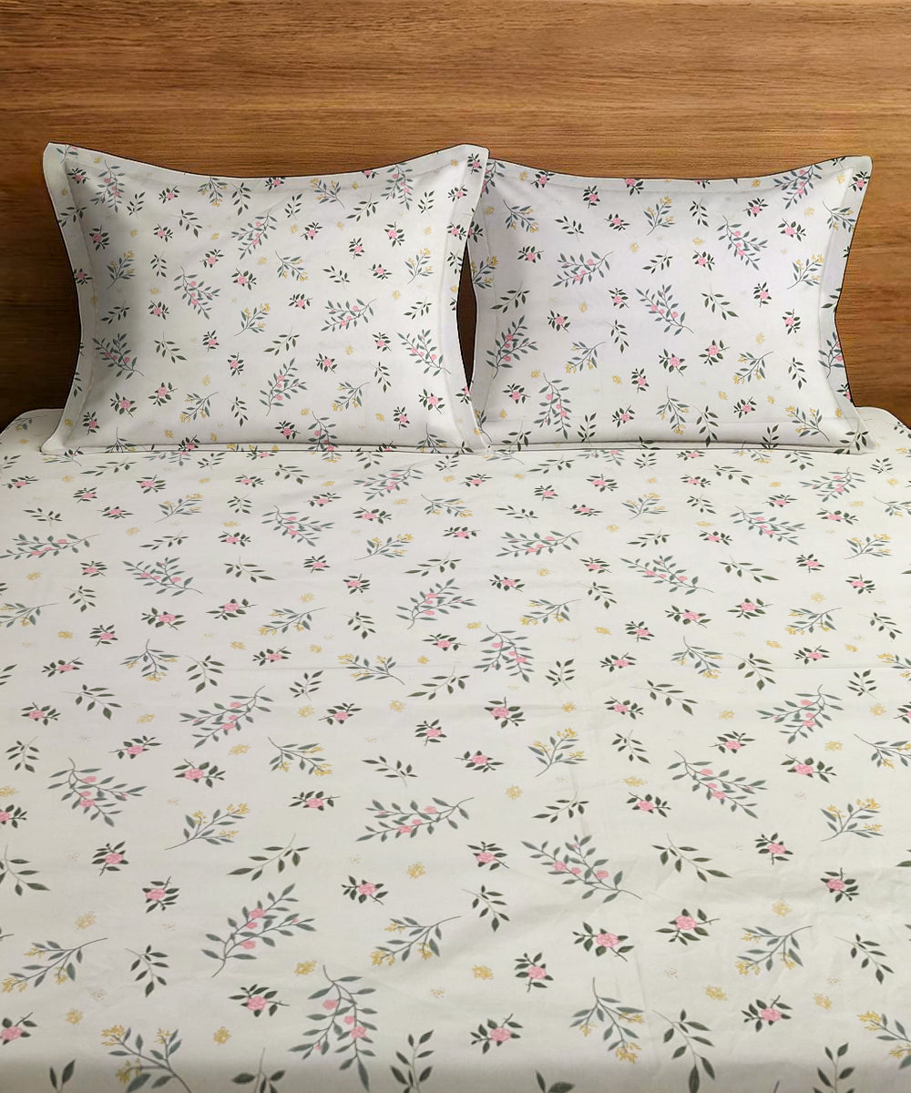 Lily Bloom King Size Bedsheet With 2 Pillow Cover