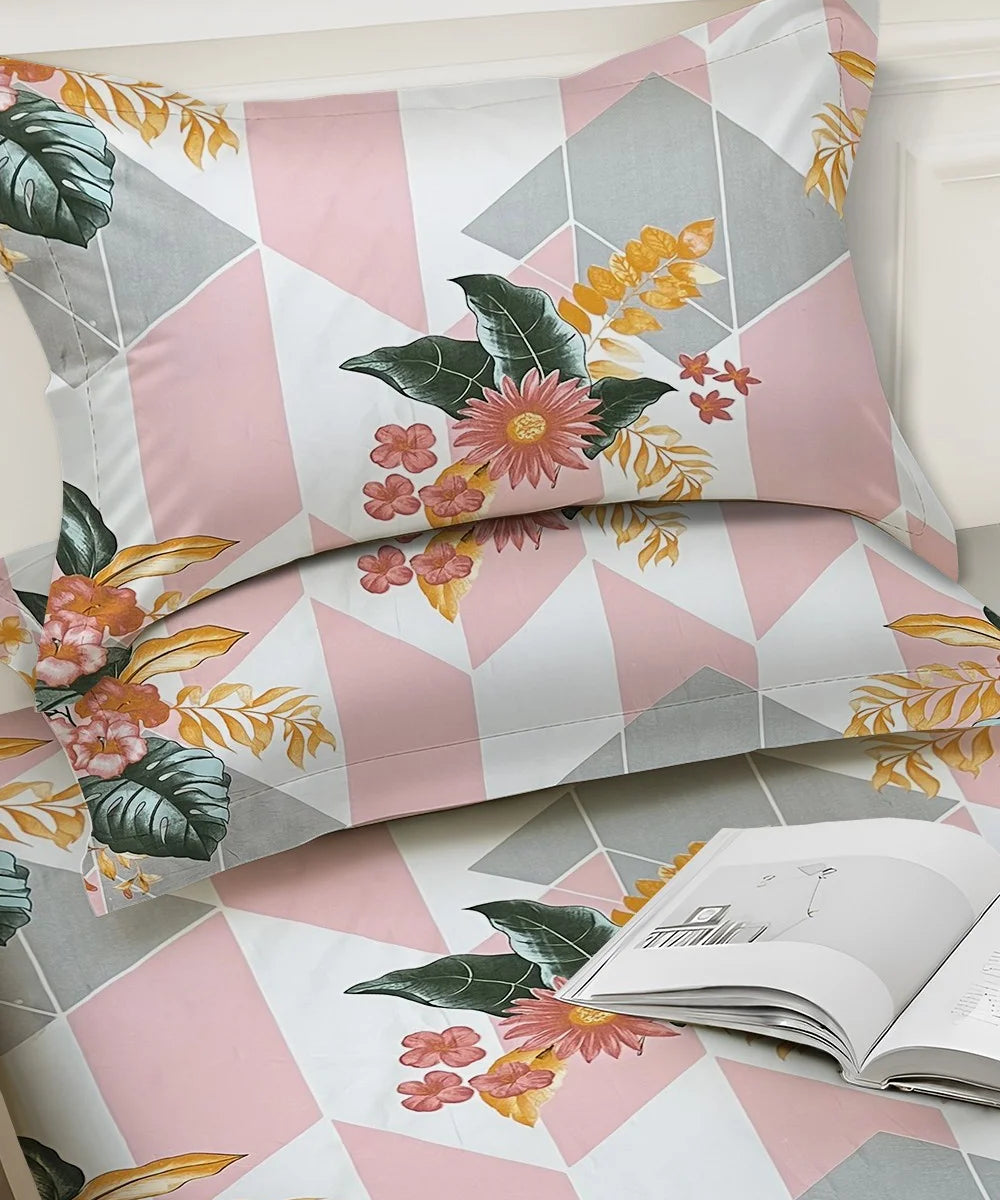 Geo Bloom   Flat Double Bedsheet With 2 Pillow Covers