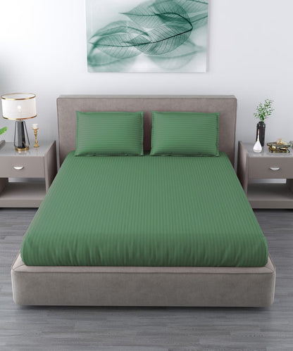 Dark Green Satin Stripe Super King Fitted Bedsheet With 2 Pillow Covers