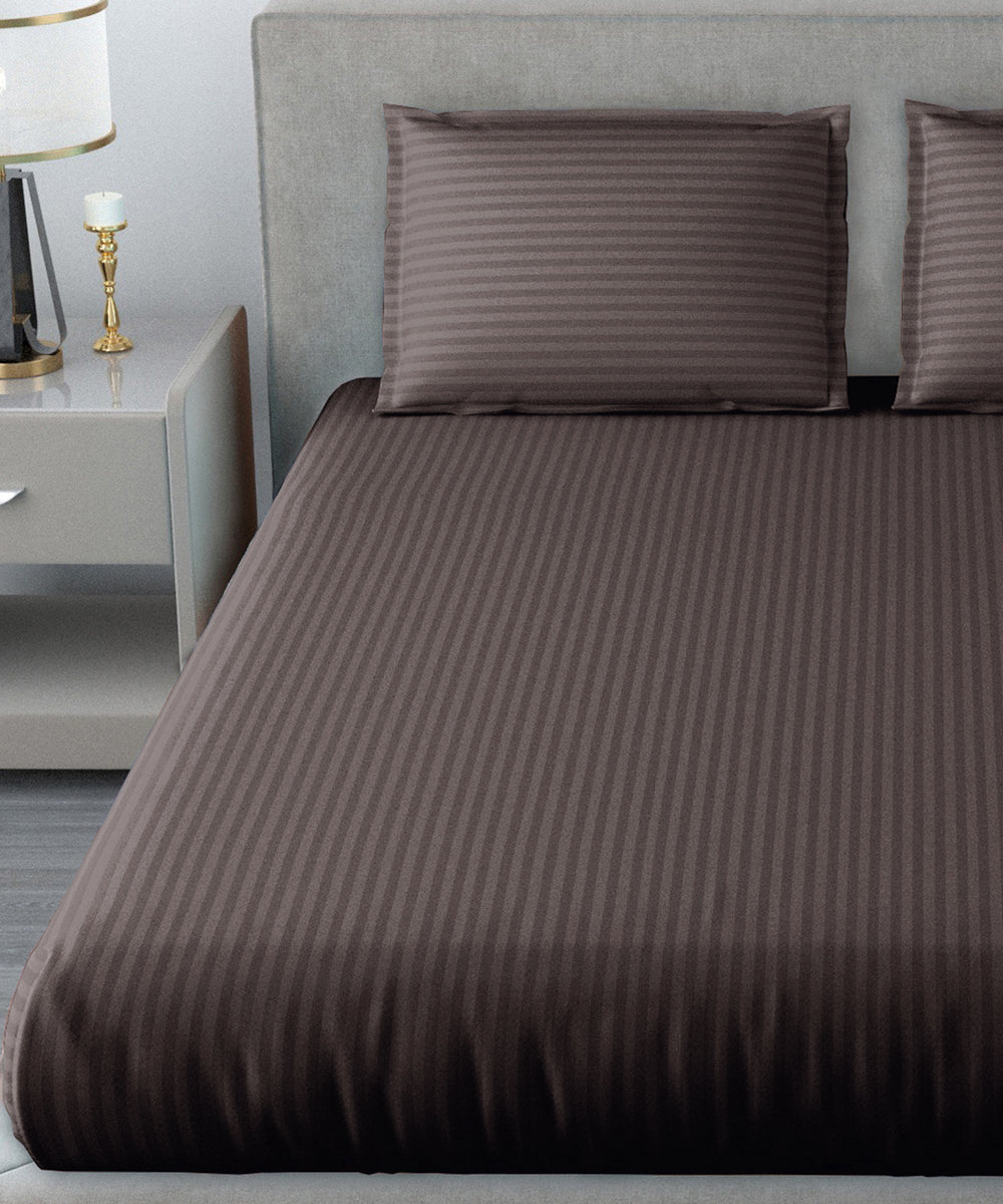 Brown King fitted Bedsheet With 2 Pillow Covers