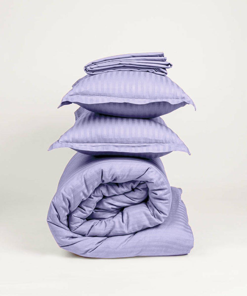 Lavender Comforter Set with Bedsheet & Pillow Covers