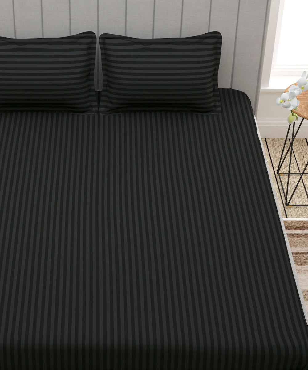 Charcoal Super King Fitted Bedsheet With 2 Pillow Covers