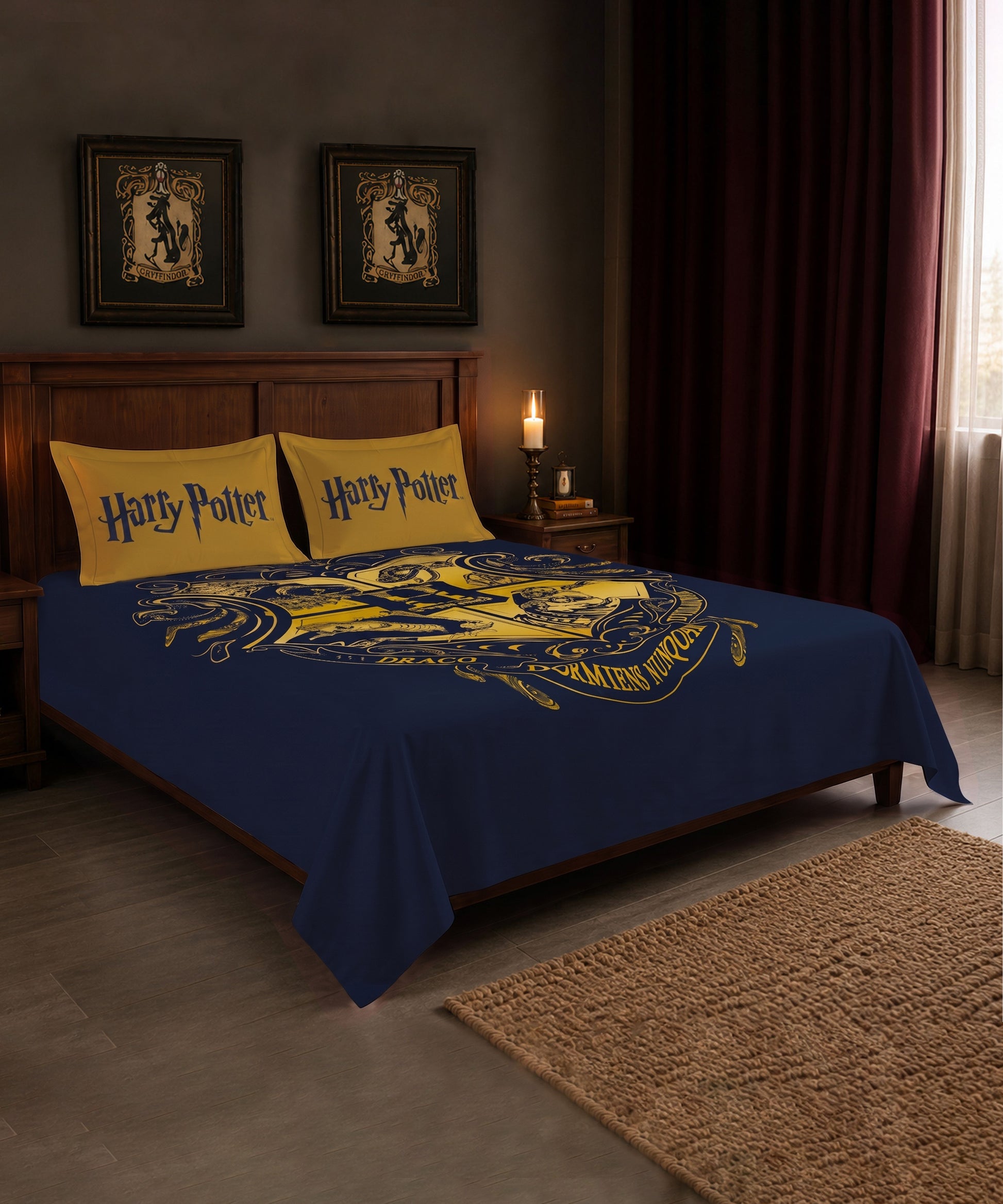 Harry Potter Hogwarts Crest Bedsheet with 2 Pillow Covers