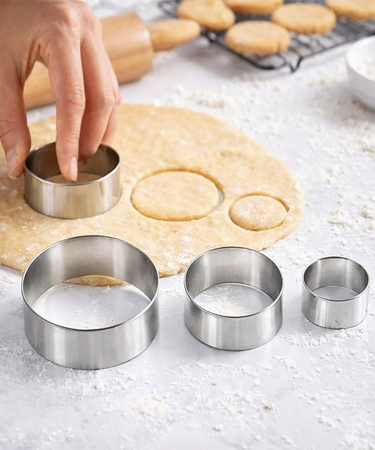 Stainless Steel Cookie & Biscuit Cutter Set - 3 Pcs (Different Sizes)