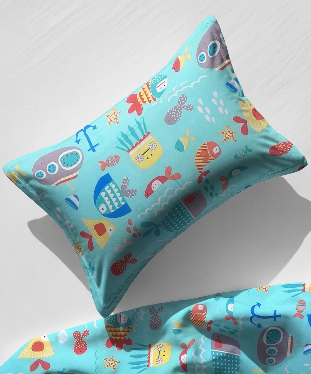 Life in Sea Kids Flat Bedsheet With Pillow Covers