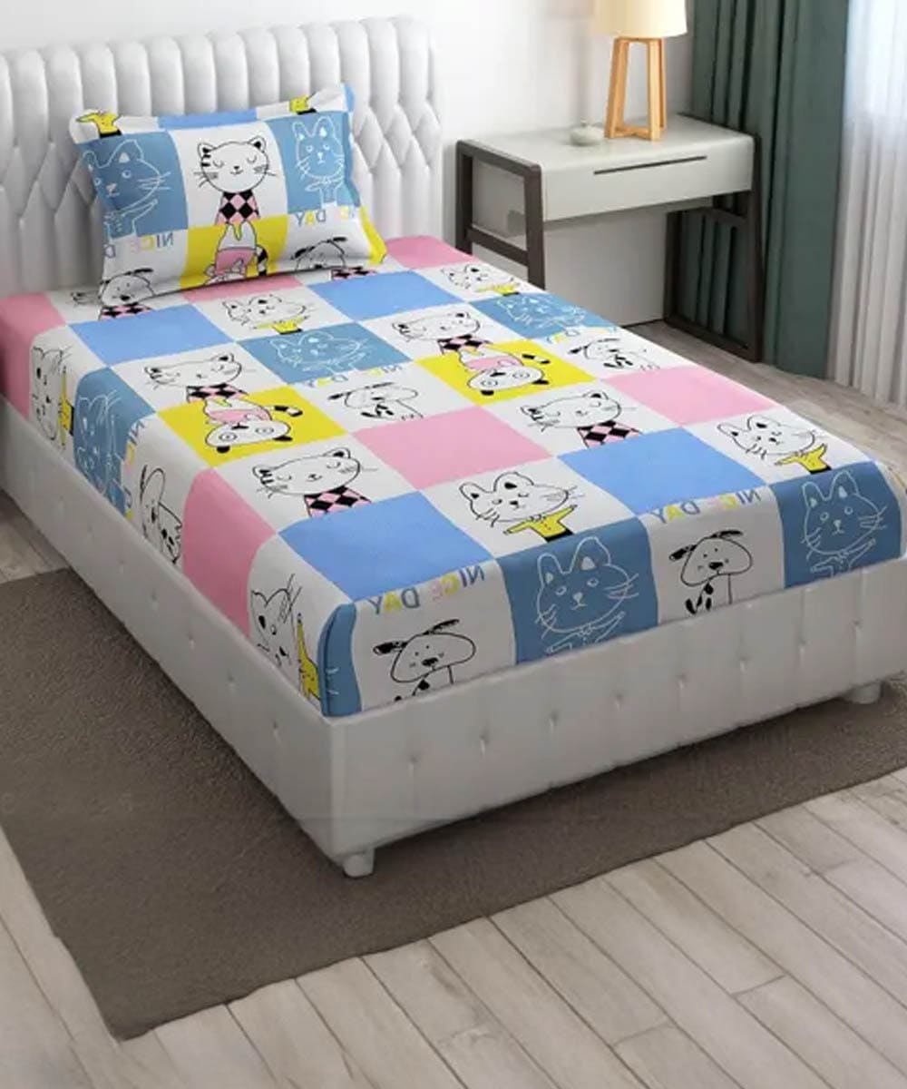 Furry Playmates Kids Flat Bedsheet With Pillow Covers
