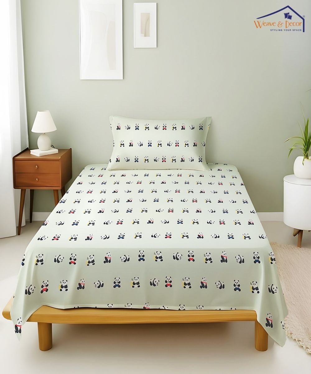 Cute Panda Print Kids Bedsheet With Pillow Covers