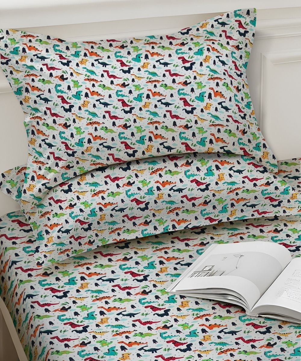 The Good Dinosaur Kids Bedsheet With Pillow Covers