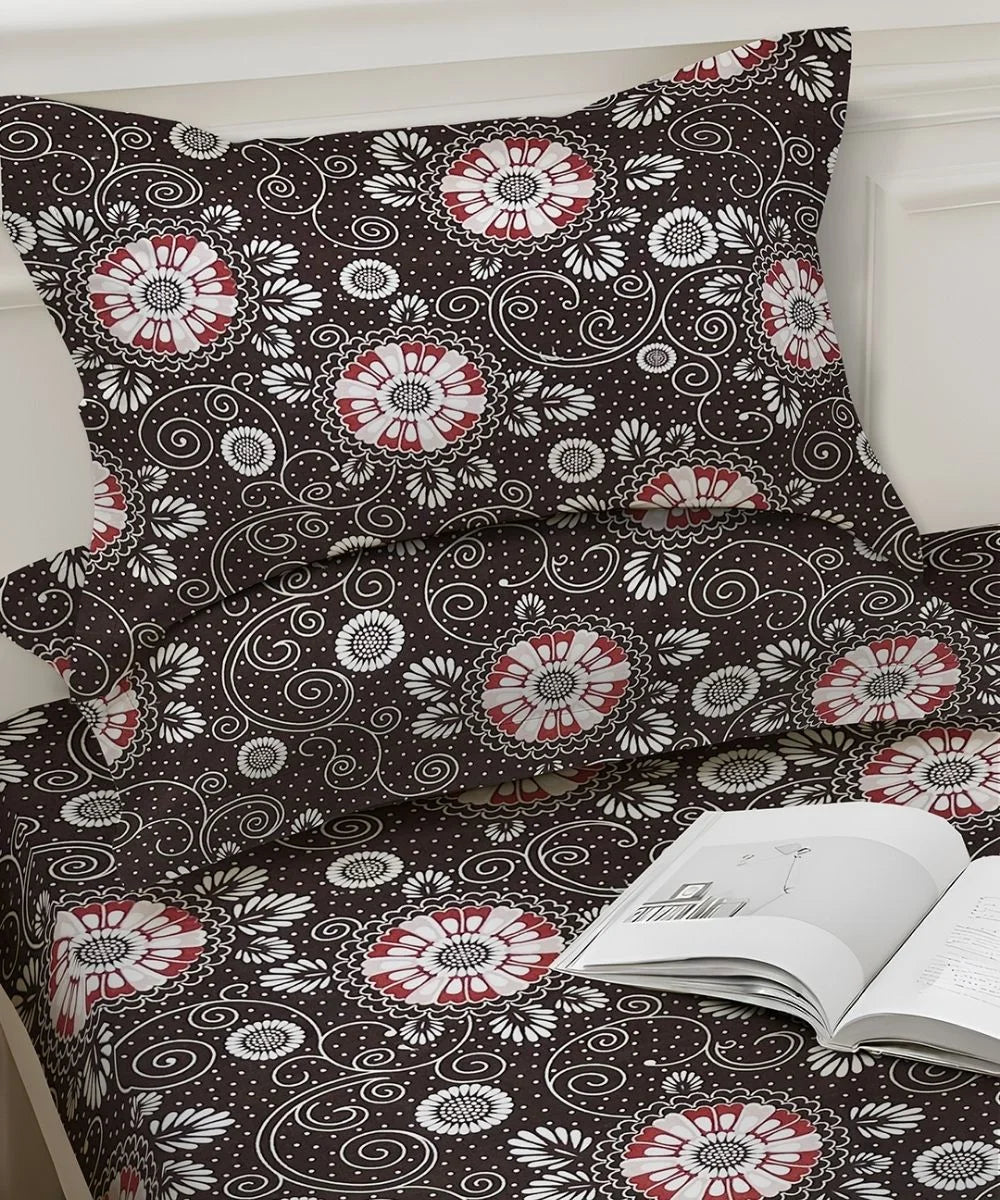 Midnight Floral Swirl Cotton Double Bedsheet with Pillow Covers