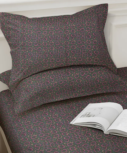 Dark Olive Paisley Elegance Cotton Double Bedsheet with Pillow Covers