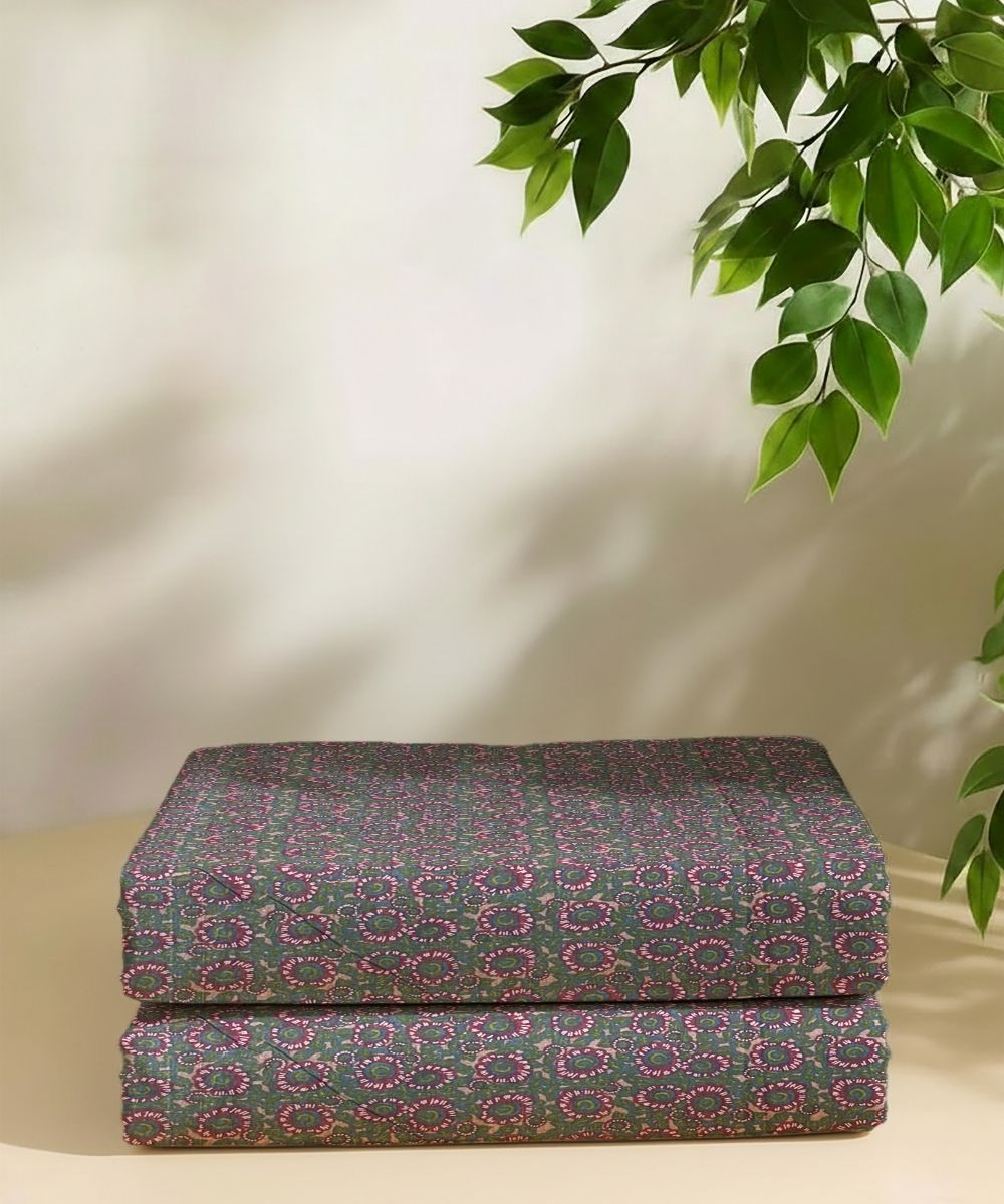 Dark Olive Paisley Elegance  – 130 GSM Cotton Fitted Bedsheet With Pillow Cover