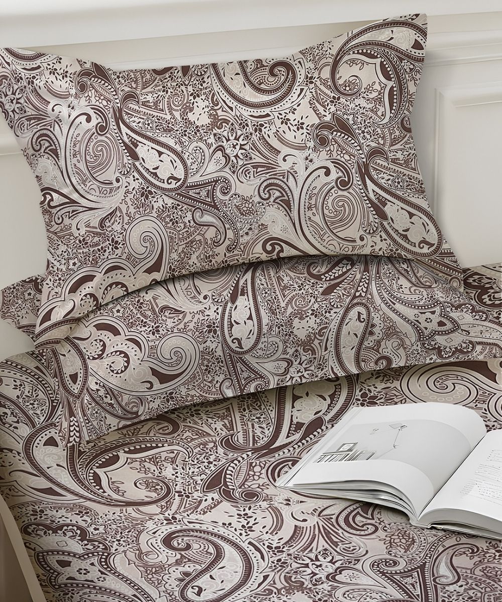 Taupe Paisley Elegance – 130 GSM Cotton Fitted Bedsheet With Pillow Cover
