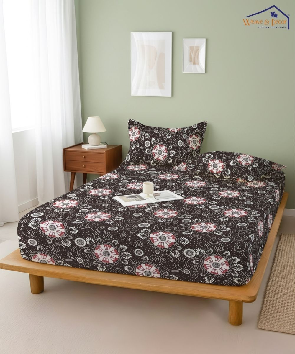 Midnight Floral Swirl – 130 GSM Cotton Fitted Bedsheet With Pillow Cover