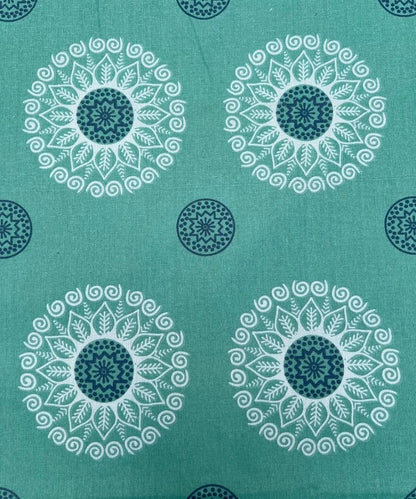 Mint Paisley Elegance Cotton Double Bedsheet with Pillow Covers