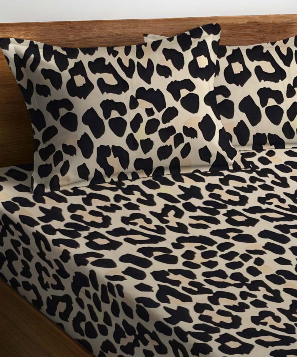animal print bedsheet 
