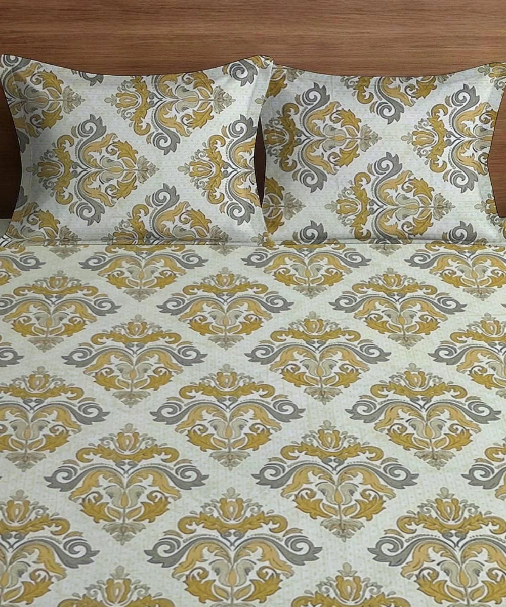Regal Charm King Size Bedsheet With 2 Pillow Cover