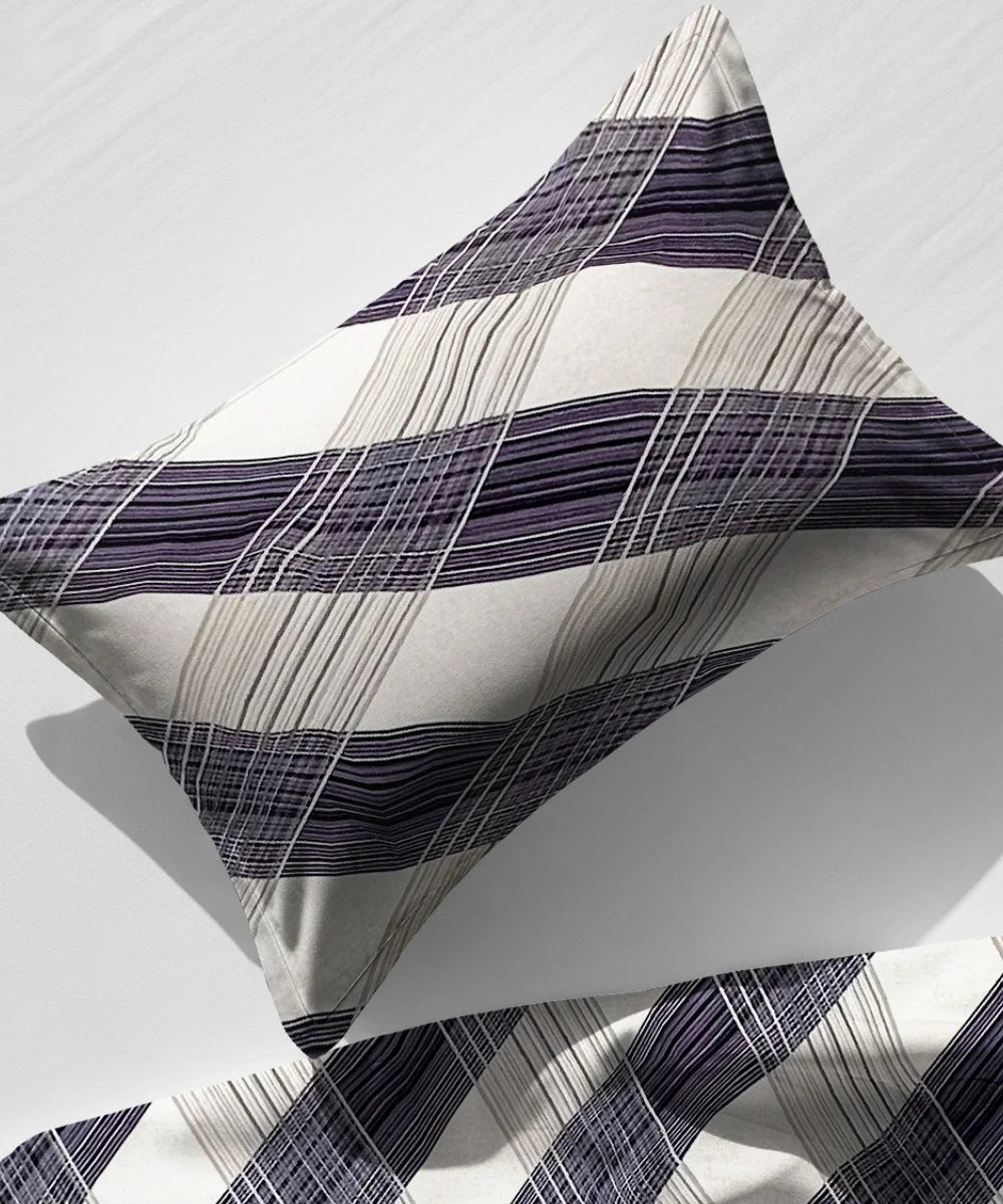 Classic Checkered Flat Bedsheet With Pillow Covers