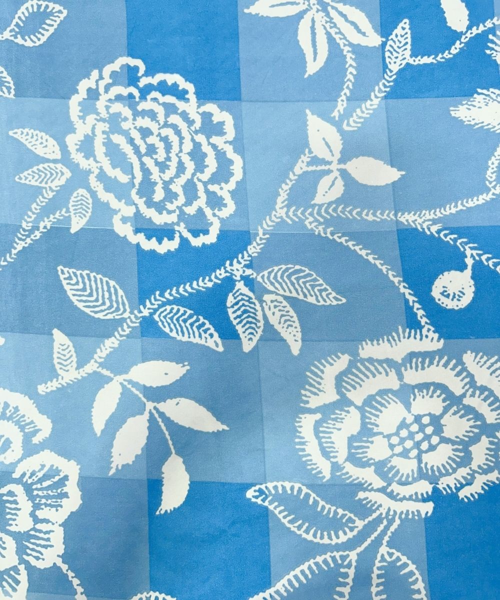 Indigo Garden Bedsheet With Pillow Covers