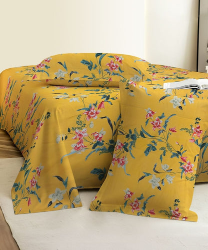 Sunlit Garden Bedsheet With Pillow Covers