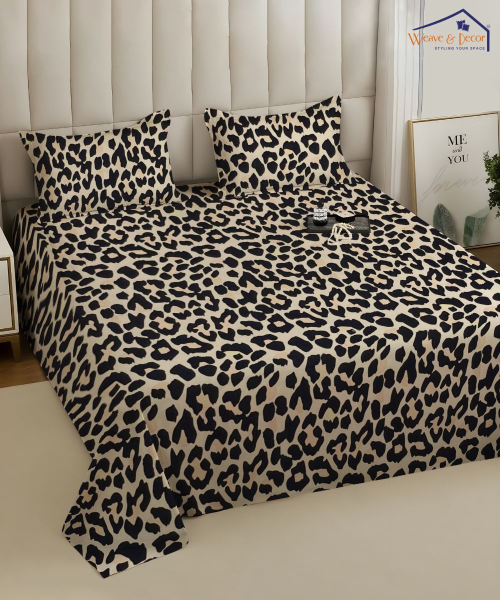 Animal Print King Size Bedsheet With 2 Pillow Cover
