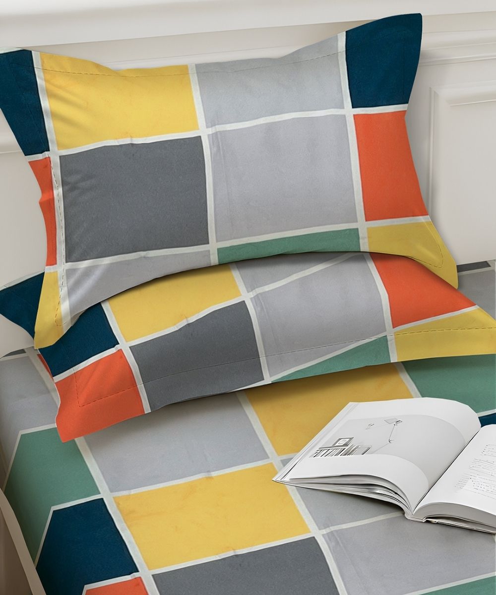 Multicolor Checks Flat Bedsheet With Pillow Cover