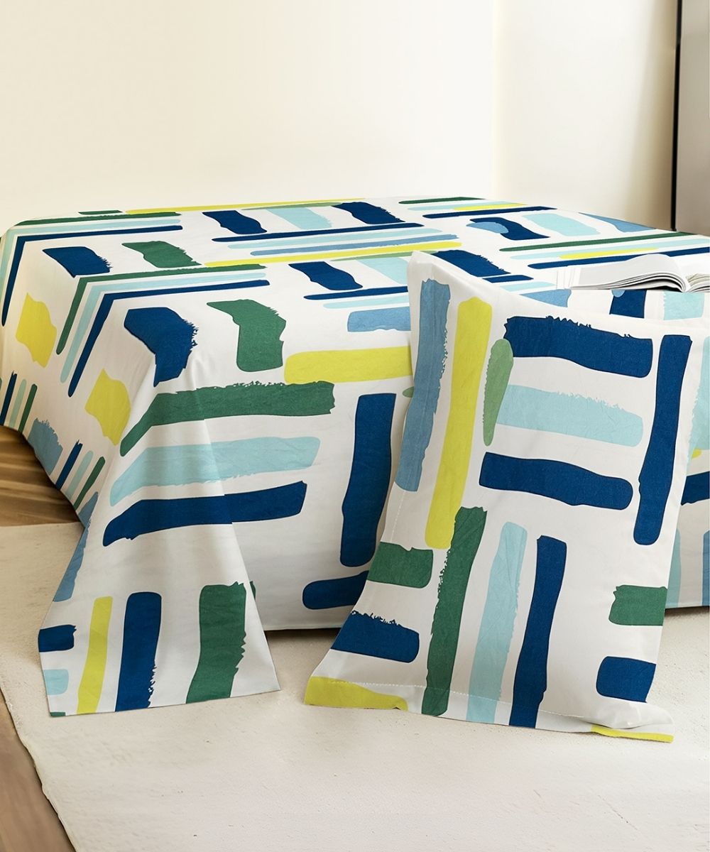 Multi Color Flat Double Bedsheet with 2 Pillow Covers