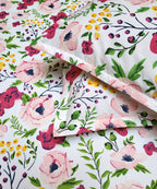 Multi Color Floral Flat Double Bedsheet With 2 Pillow Covers