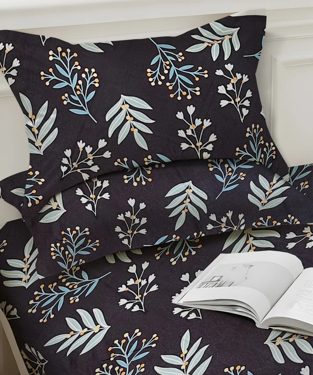 Blue Floral Super King Fitted Bedsheet With 2 Pillow Covers