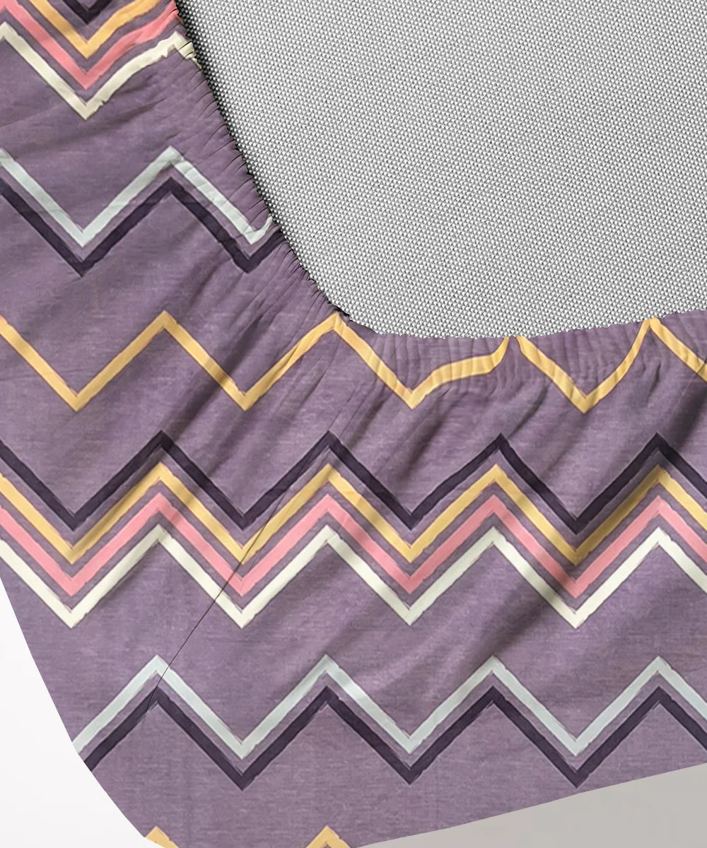 Purple Zigzag King Size Bedsheet With 2 Pillow Covers