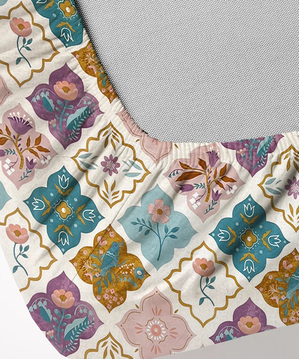 Pretty Floral King Size Bedsheet With 2 Pillow Cover