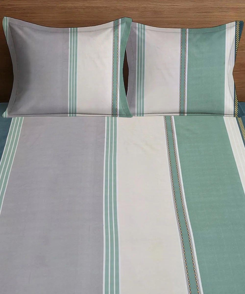 Lines Super King Fitted Bedsheet With 2 Pillow Covers