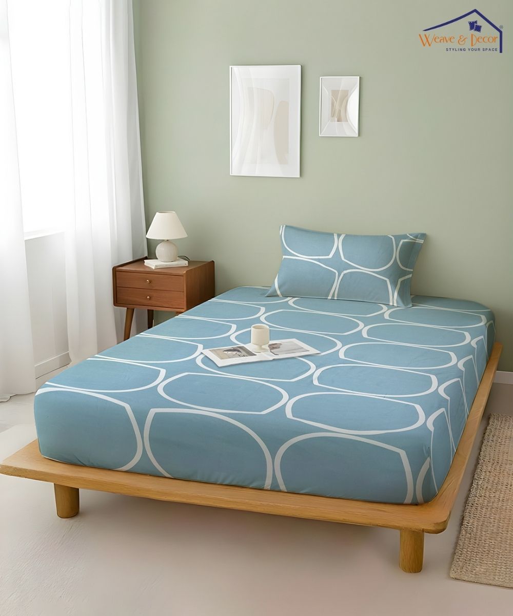 Abstract Super King Fitted Bedsheet With 2 Pillow Covers
