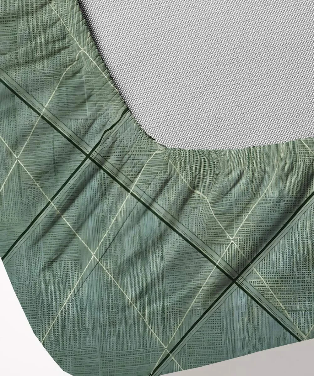 Lines King Size Bedsheet With 2 Pillow Cover