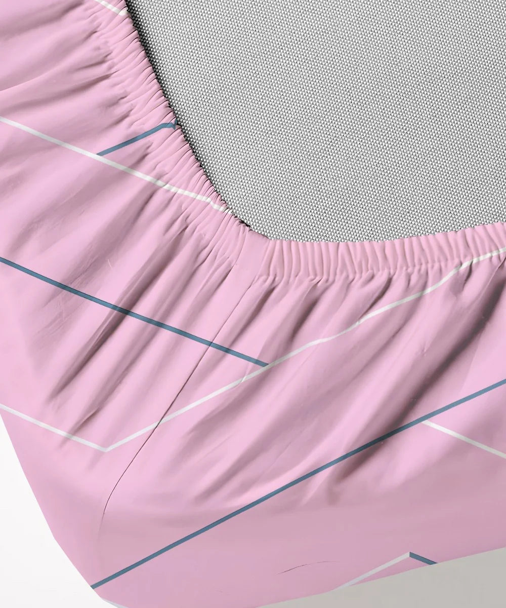 Pink Lines King Size Bedsheet With 2 Pillow Covers