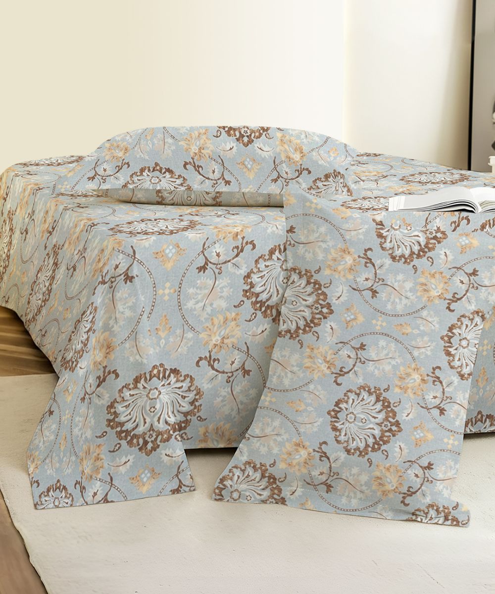 Ethnic Print Bedsheet With Pillow Covers