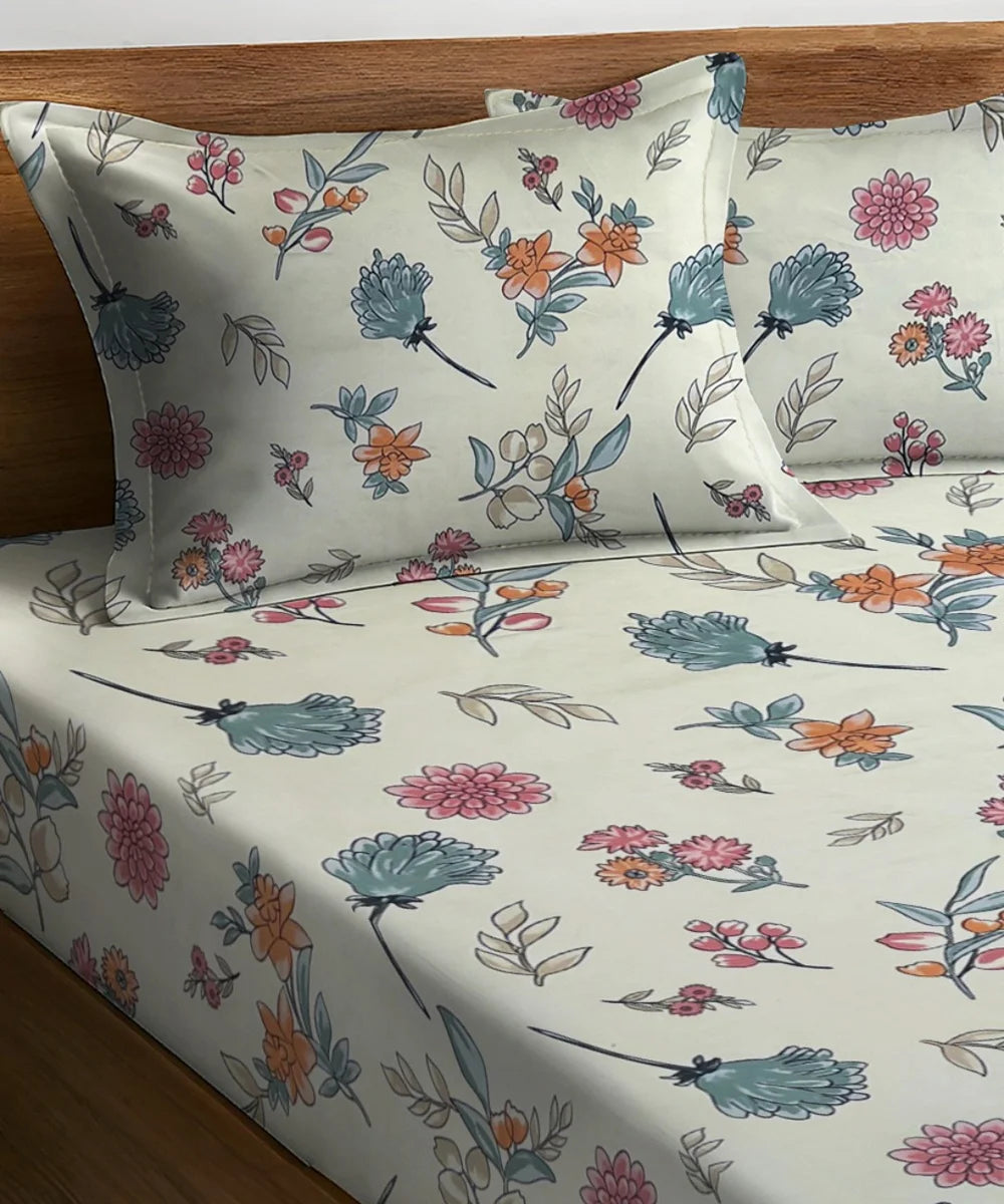 Off White Blossom King Size Bedsheet With 2 Pillow Cover