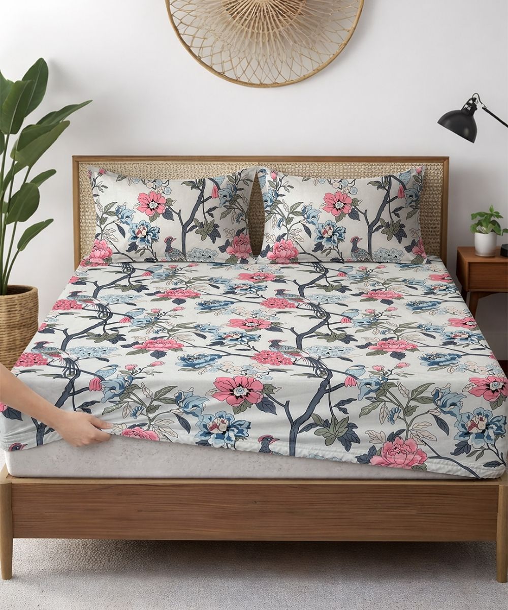 Orchard Elegance Bedsheet With Pillow Covers
