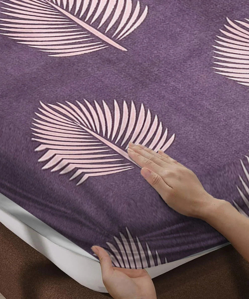 Twilight leaves Single Bedsheet With 1 Pillow Cover