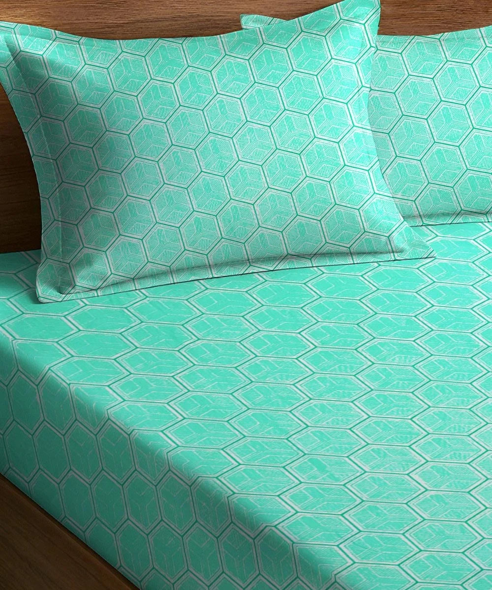Hexa Bliss King Size Bedsheet With 2 Pillow Cover