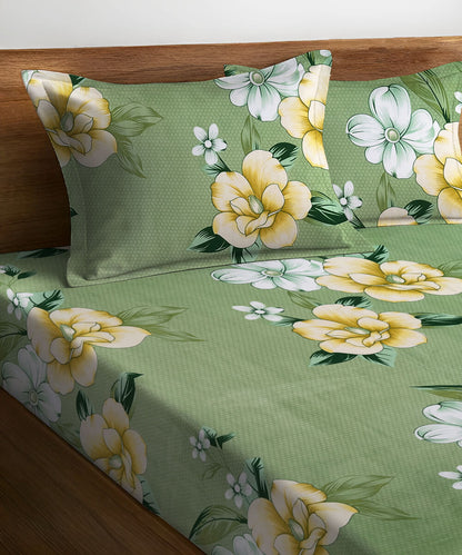 Green Whisper Flat Double Bedsheet With 2 Pillow Covers