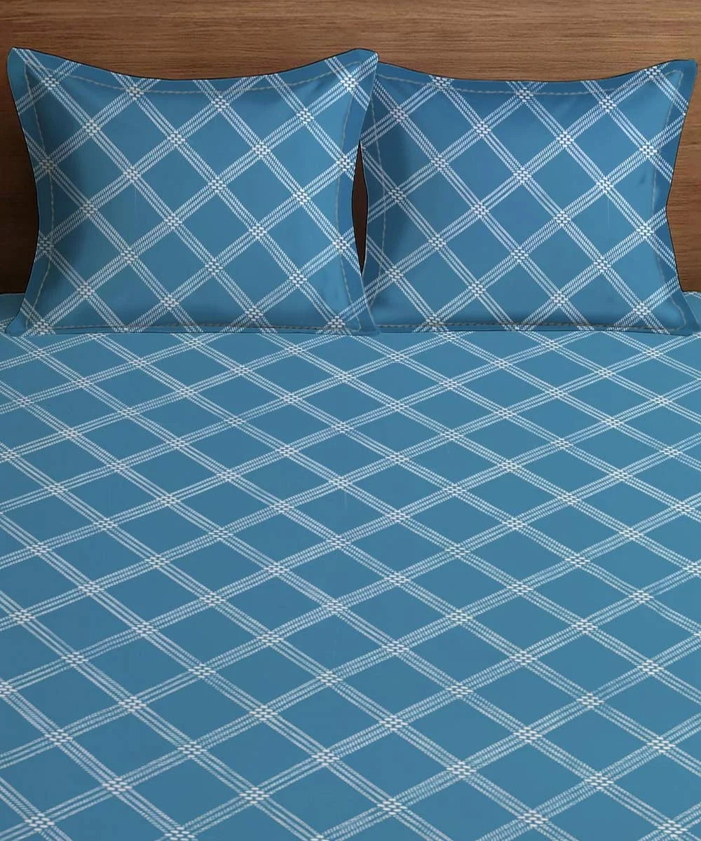 Ocean Check King Size Bedsheet With 2 Pillow Cover