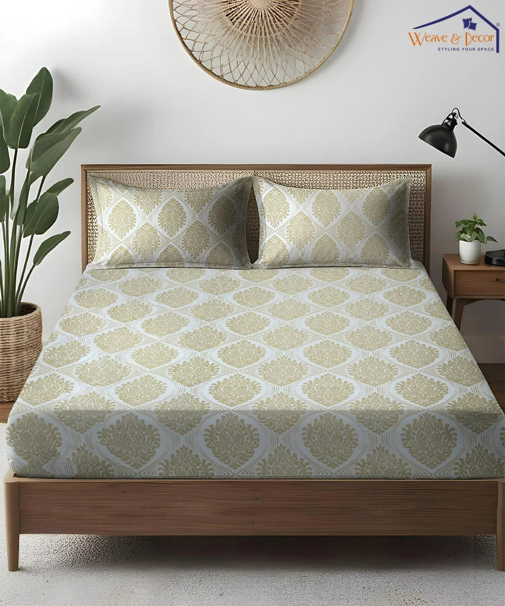 Vintage Crest King Size Bedsheet With 2 Pillow Cover