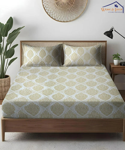 Vintage Crest King Size Bedsheet With 2 Pillow Cover