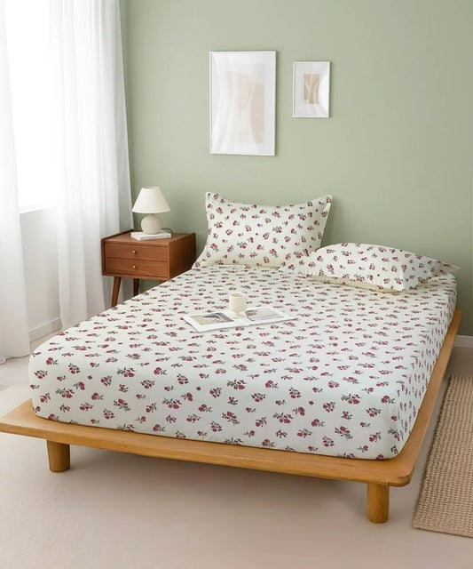 Berry Blush Flat Bedsheet With Pillow Covers