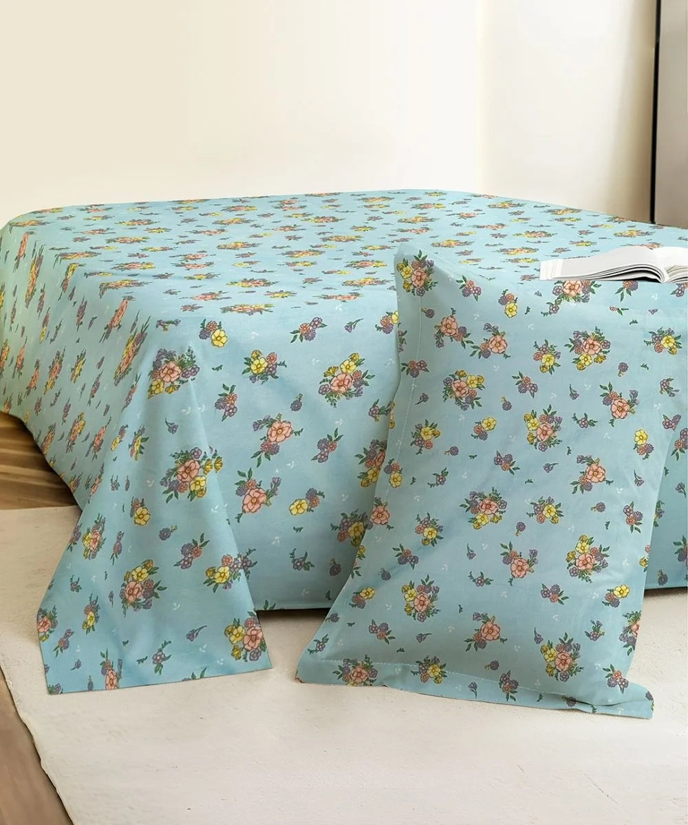 Daisy Sky Flat Bedsheet With Pillow Covers