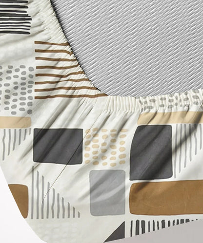 Striped Squares Bedsheet With Pillow Covers