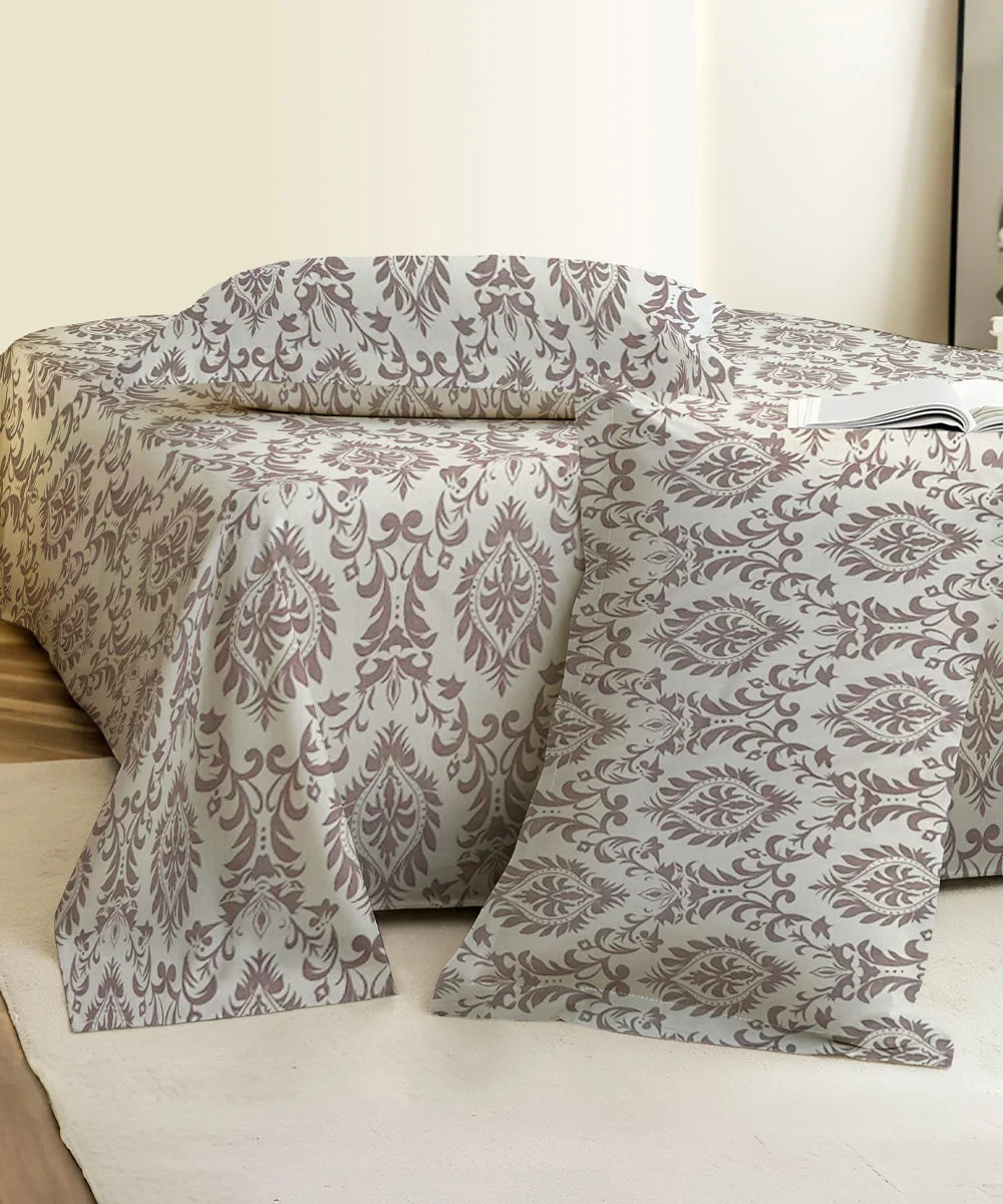 Dreamy Haze King Size Bedsheet With 2 Pillow Cover